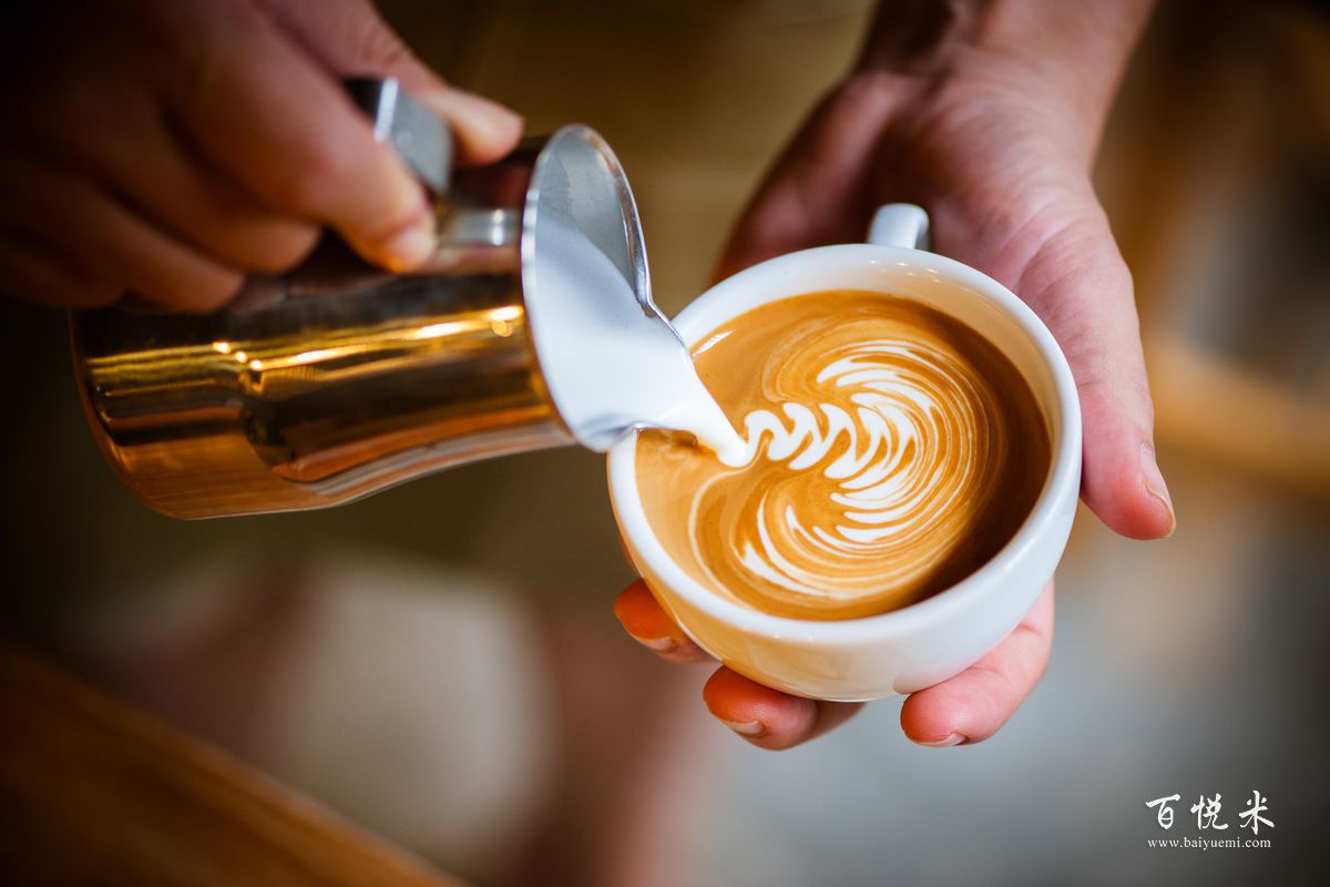 每天喝咖啡需要适量，分享四个喝咖啡的小技巧